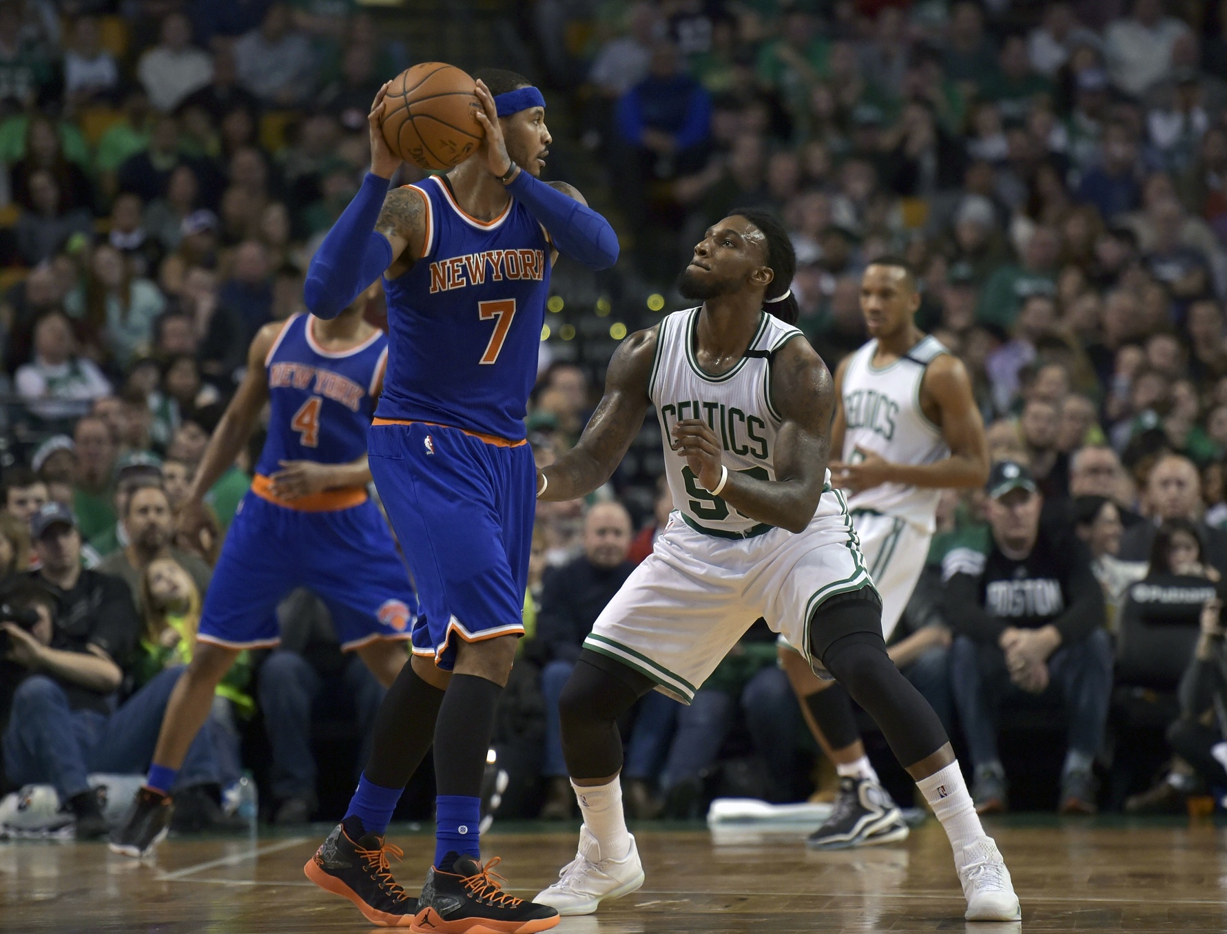 New York Knicks News Mix, 4/21/17: Carmelo Anthony to the Celtics? 