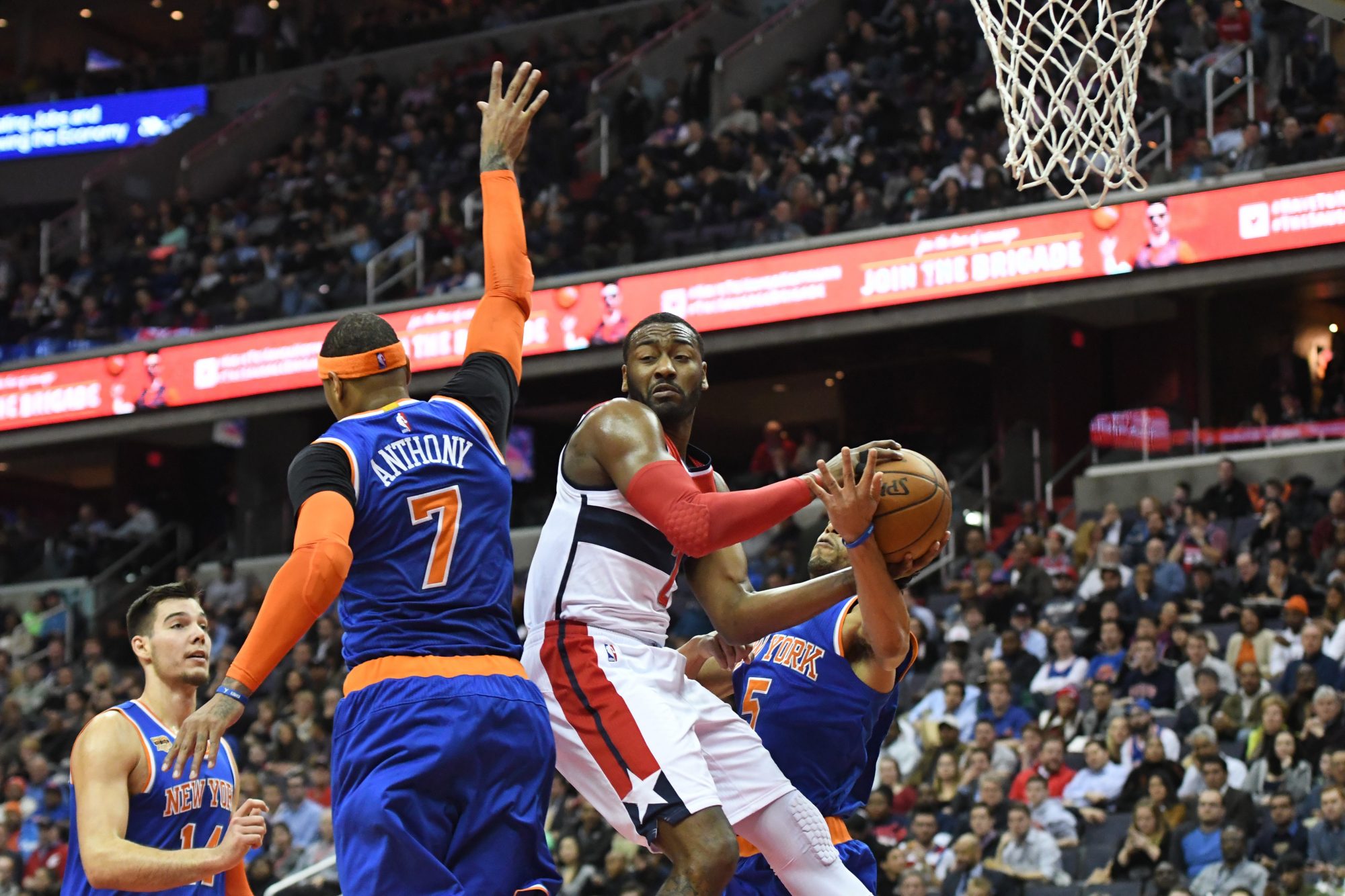 New York Knicks News Mix, 4/6/17: Slowing Down John Wall, James Dolan Argues With Fan 