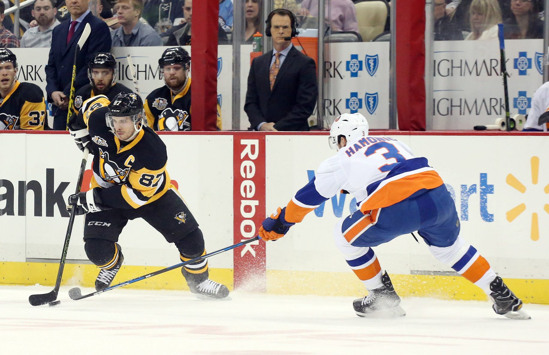 New York Islanders' Garth Snow Has Options With 15th Pick 