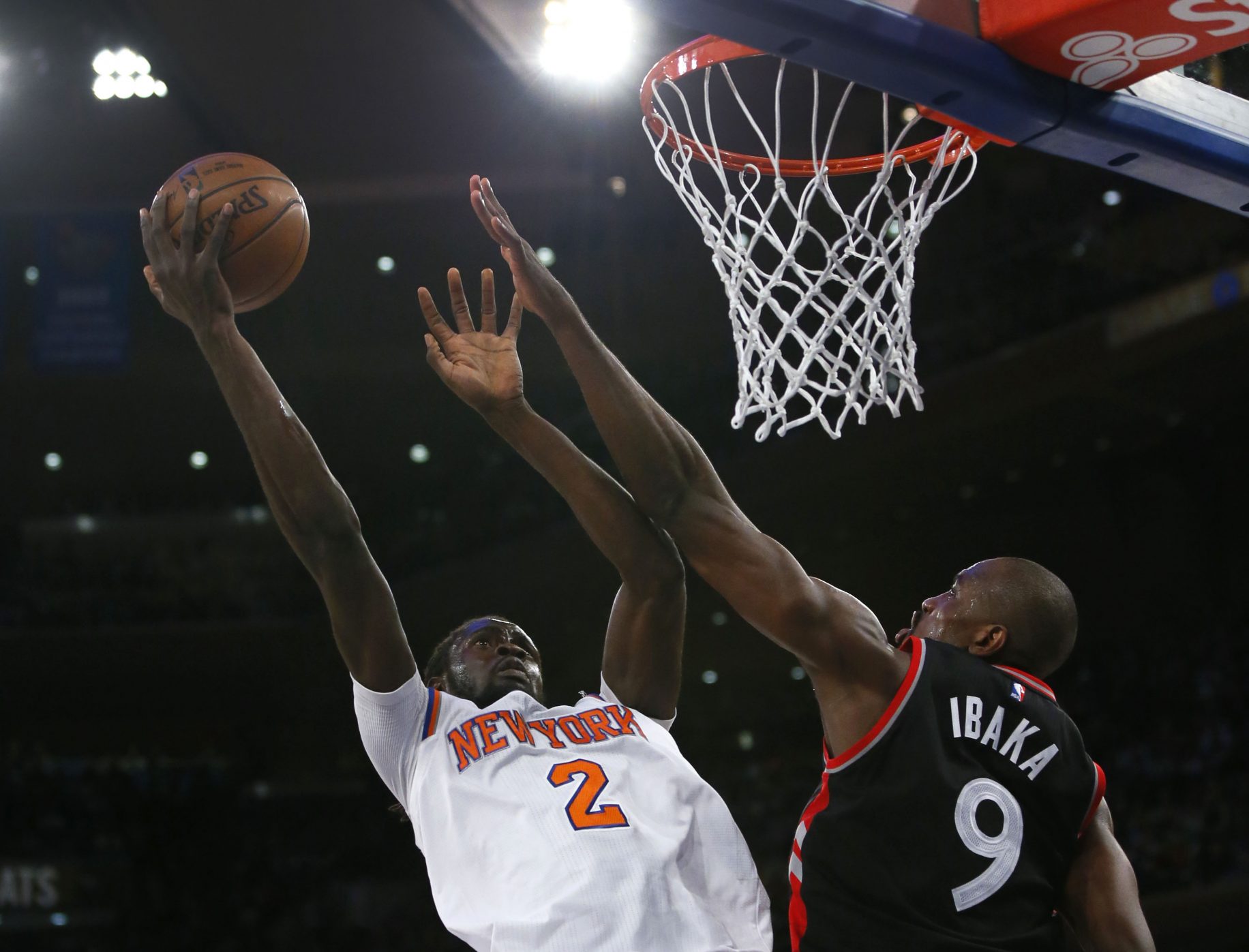 Ian Mahinmi Dunk: Indiana Pacers Big Dunks on Serge Ibaka