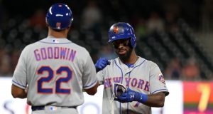 New York Mets Amazin' News, 5/4/17: Jose Reyes Leads the 16-Run Onslaught with 5 RBIs 