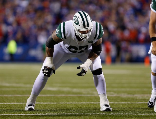 Jacksonville, FL, USA. 30th Sep, 2018. New York Jets offensive guard Brian  Winters (67) during 2nd half NFL football game between the New York Jets  and the Jacksonville Jaguars. Jaguars defeated Jets