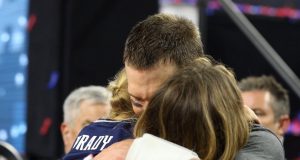 Gisele Bundchen Says Husband Tom Brady Suffered Concussions in 2016 (Video) 