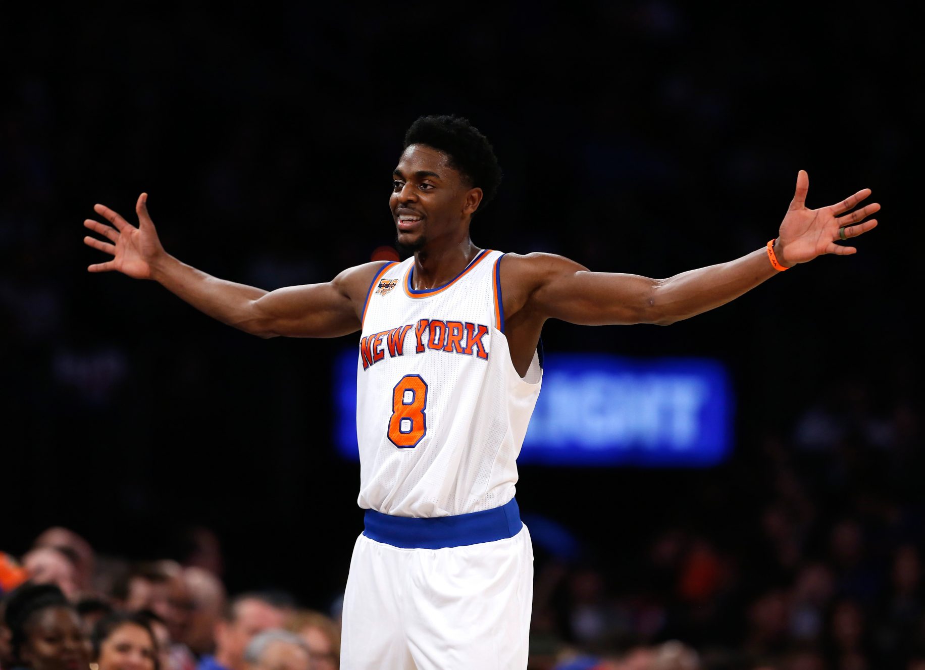 New York Knicks Should Platoon Lance Thomas and Justin Holiday at Small Forward 2