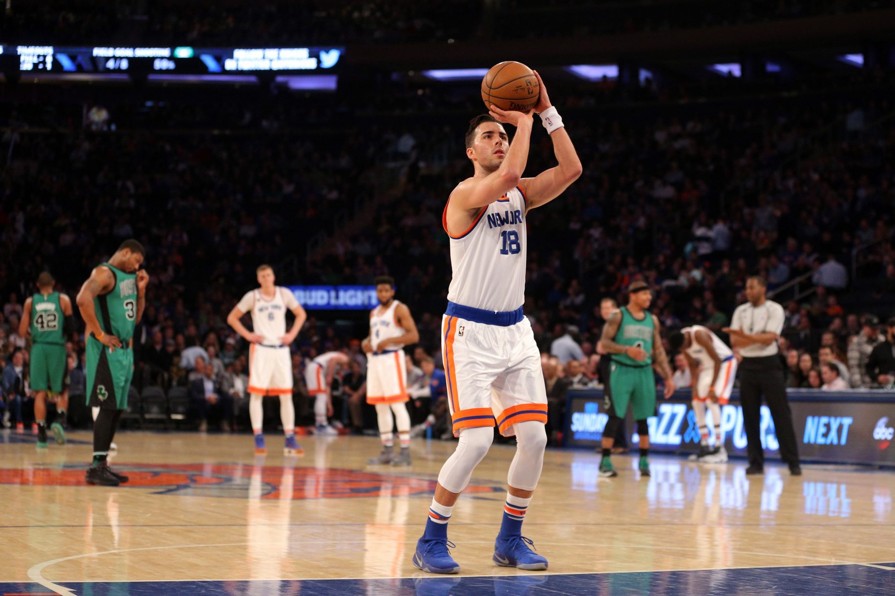 Lot Detail - 2016-17 Sasha Vujacic Game Used New York Knicks 1946-47  Hardwood Classics Home Style Jersey Worn on November 2, 2016 vs Houston  Rockets (NBA/MeiGray)