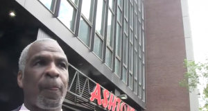 Charles Oakley: Carmelo Anthony 'Needs to Get Out of New York' (Video) 2