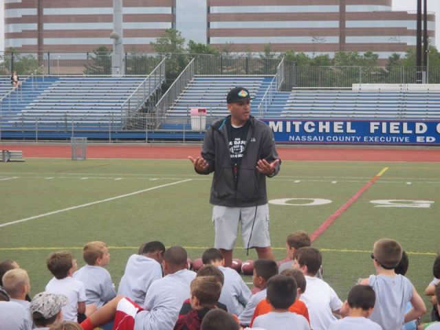 Local Youth Players To Learn From the Best: Justin Pugh, Devin McCourty and  More