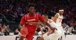 New York Knicks Sign Undrafted Free Agent Nigel Hayes (Report) 