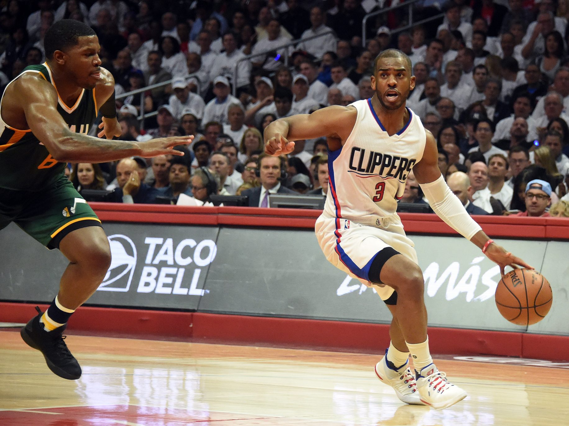 The New York Knicks Should Undoubtedly Chase Chris Paul 