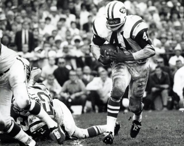 Former New York Jets Joe Namath, left, and Don Maynard, center, attend the  New York Jets Super Bowl III 50th anniversary dinner at MetLife Stadium on  Saturday, Oct. 13, 2018, in East