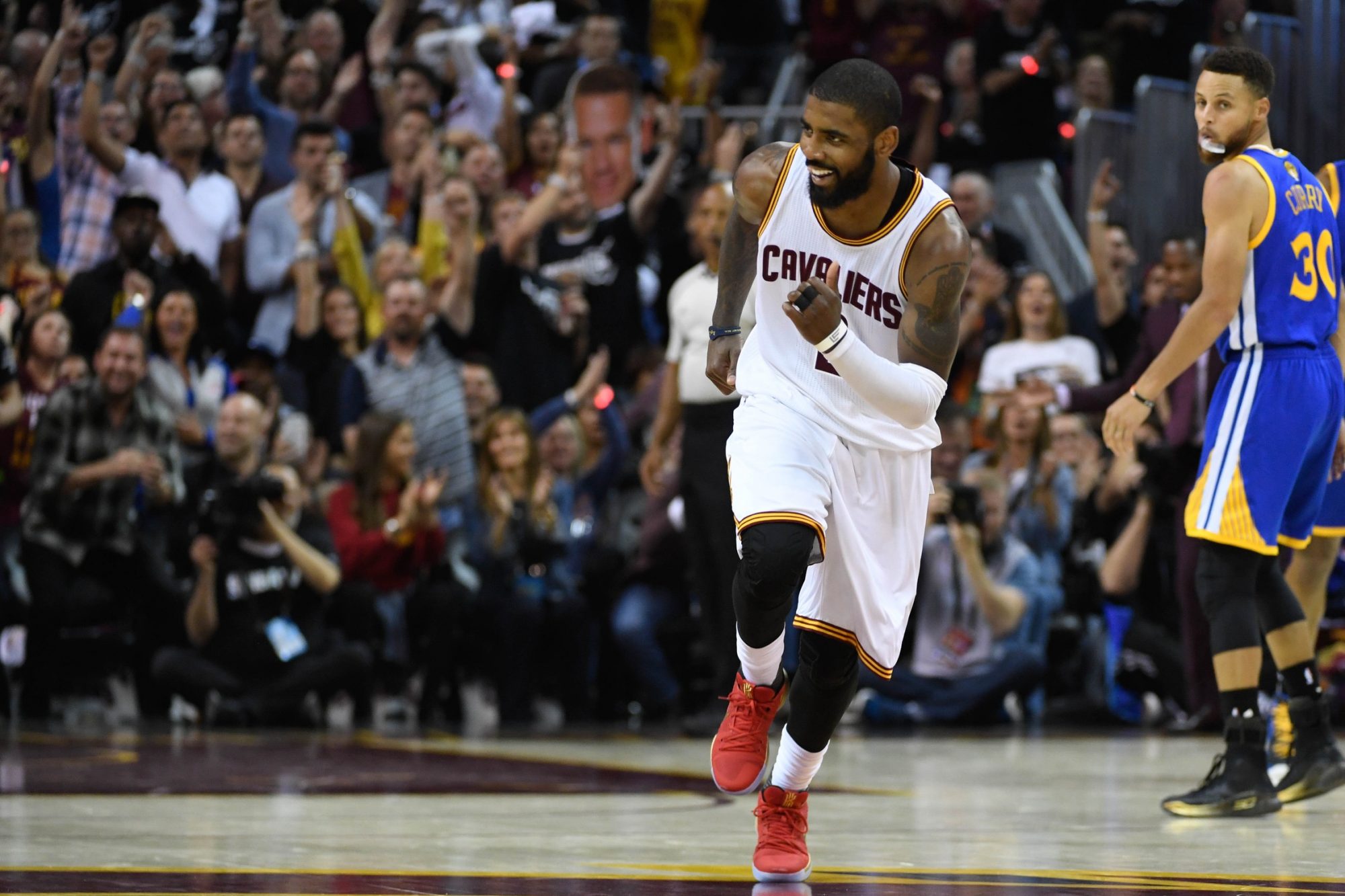 New York Knicks News Mix, 7/27/17: Kyrie Irving 'Badly' Wants to Play in NY 