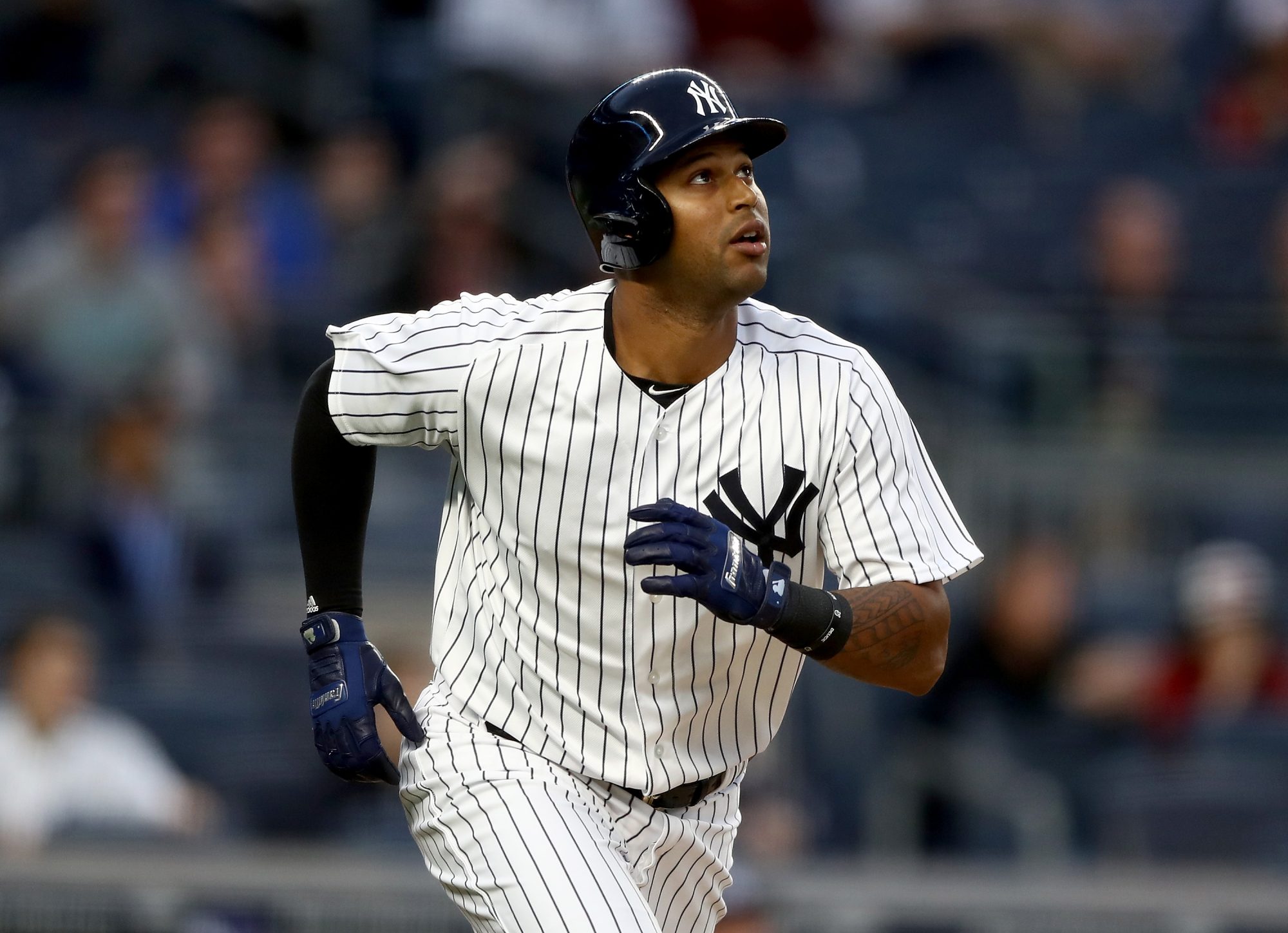 Aaron Hicks Eager To Return Amidst New York Yankees Offensive Woes 