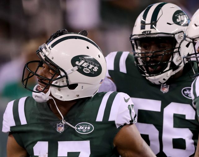 NY Jets corner Darrelle Revis hoping to keep Terrell Owens from breaking  out 