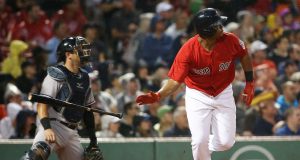 Watchgate: Boston Red Sox Reportedly Use Apple Watches To Steal Signs From New York Yankees (Report) 