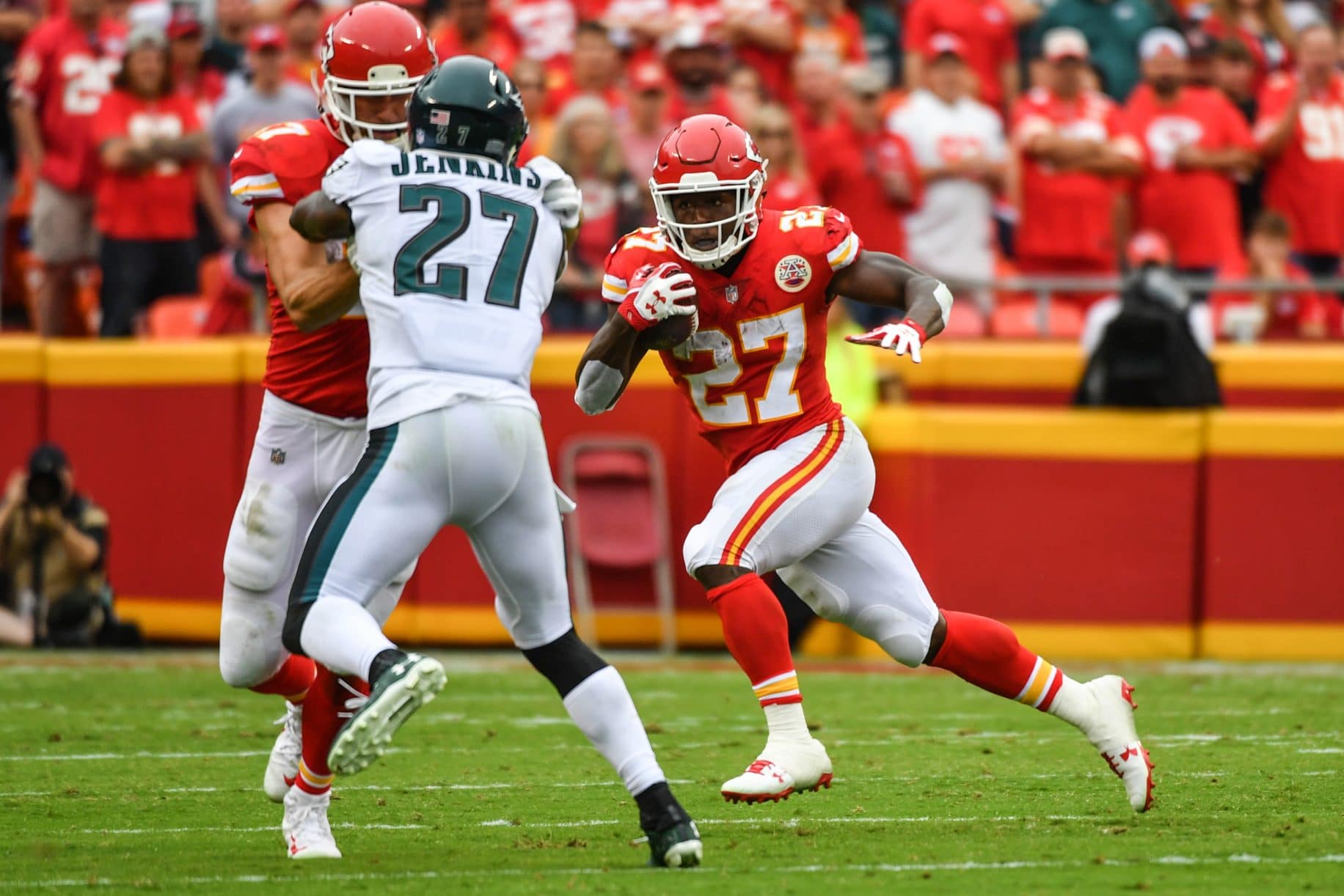 NFL gives Kareem Hunt an eight-game suspension Kansas City News - Bally  Sports