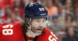 Jaromir Jagr Signs With The Calgary Flames 