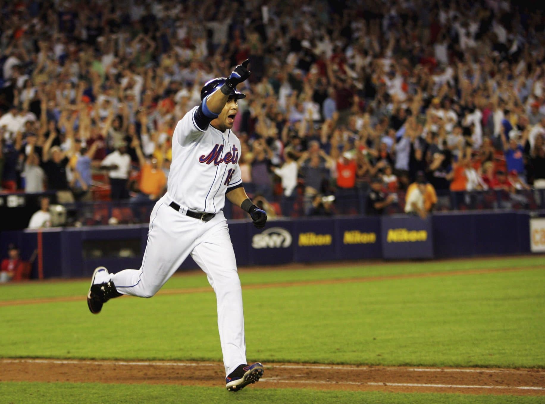 New York Mets 2006 Caught Looking: The Unfair Criticism of Carlos Beltran 2