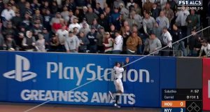 New York Yankees: Aaron Judge Crashes into Wall, Makes Incredible Snag (Video) 