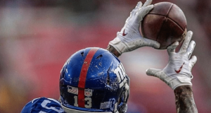 New York Giants' Odell Beckham Jr. Posts Picture of Grotesque Finger Injury 