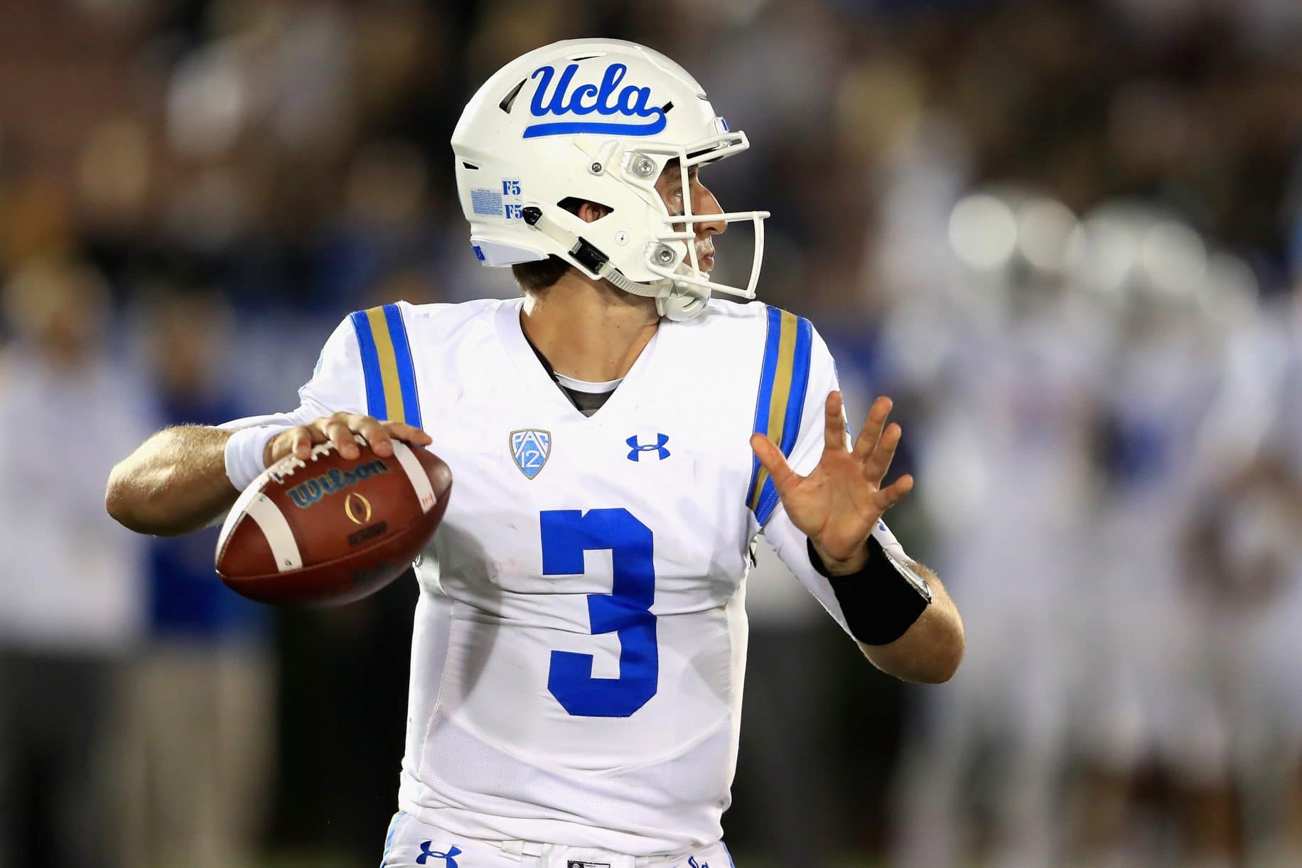 Josh Rosen goes with No. 3