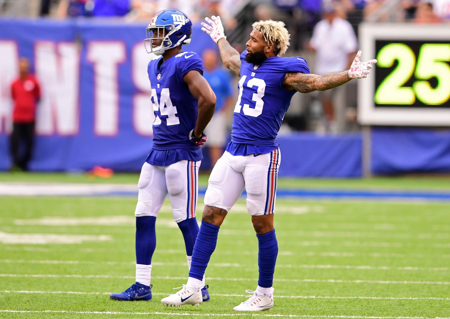 WATCH: Young child excitedly puts on Giants Odell Beckham Jr