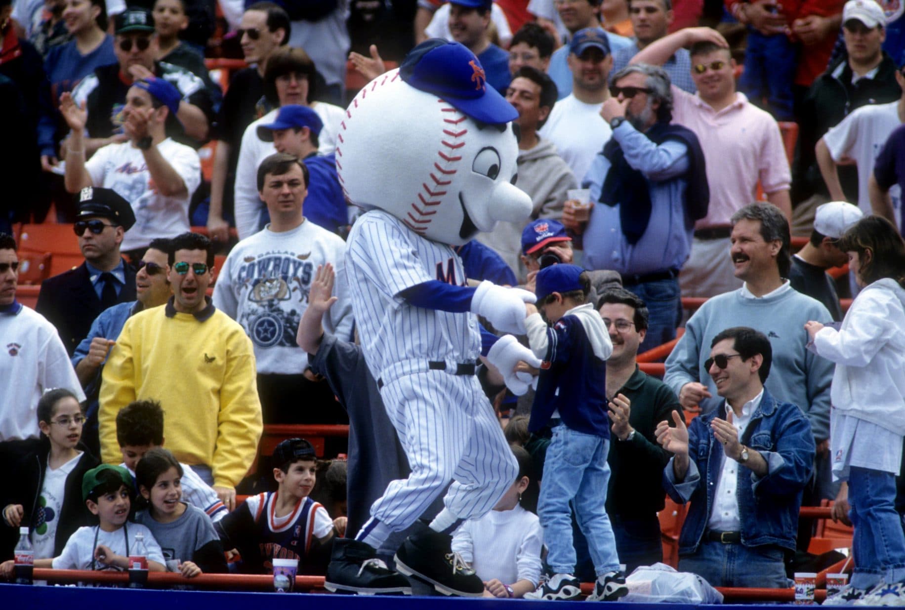 Mr. Met gets a bobblehead for Opening Day