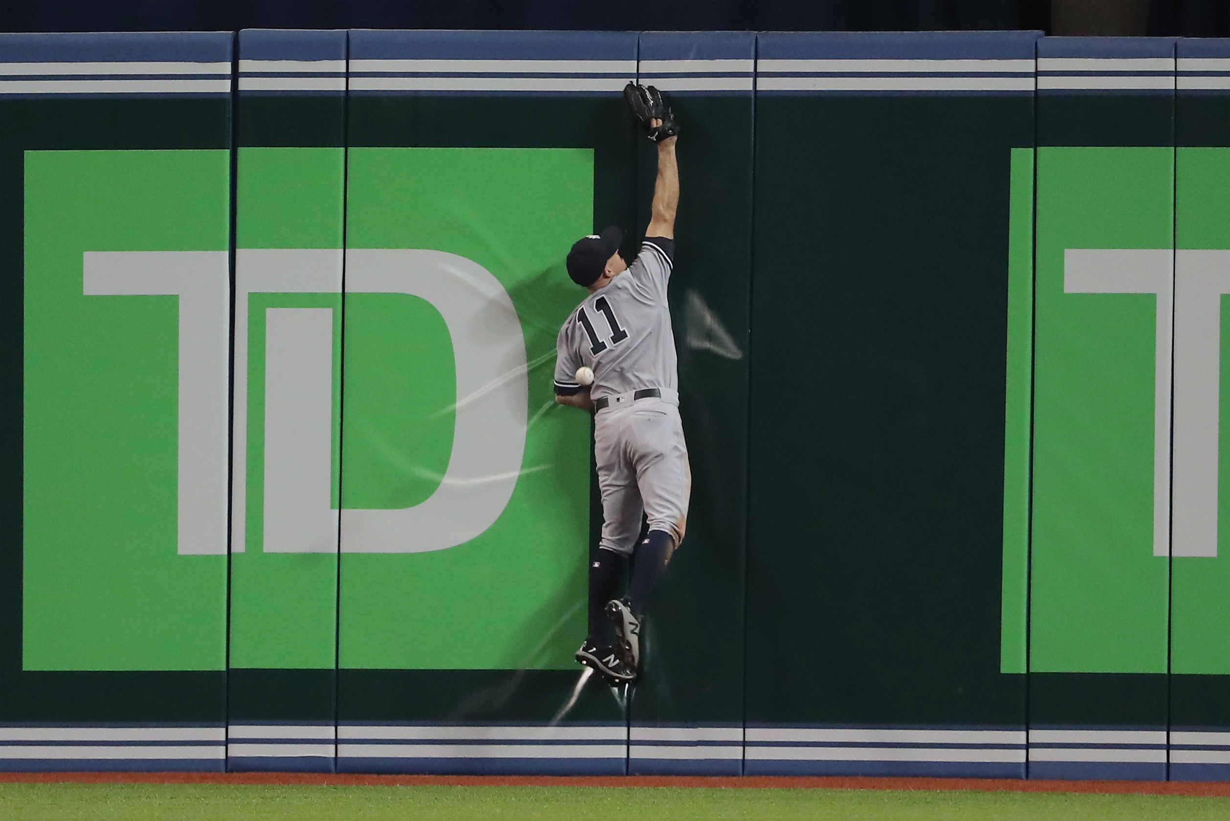 Brett Gardner staying with Yankees seems like a coin flip