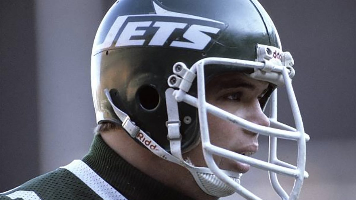 Defensive end Jeff Lageman of the New York Jets looks on from the News  Photo - Getty Images