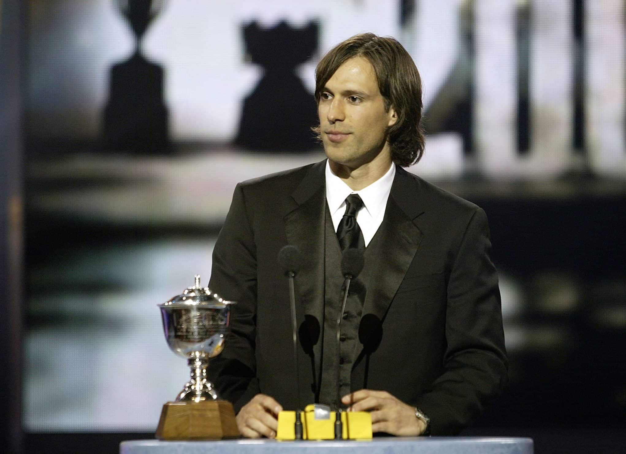 NHL Finals, Anaheim Ducks Scott Niedermayer and Rob Niedermayer on News  Photo - Getty Images