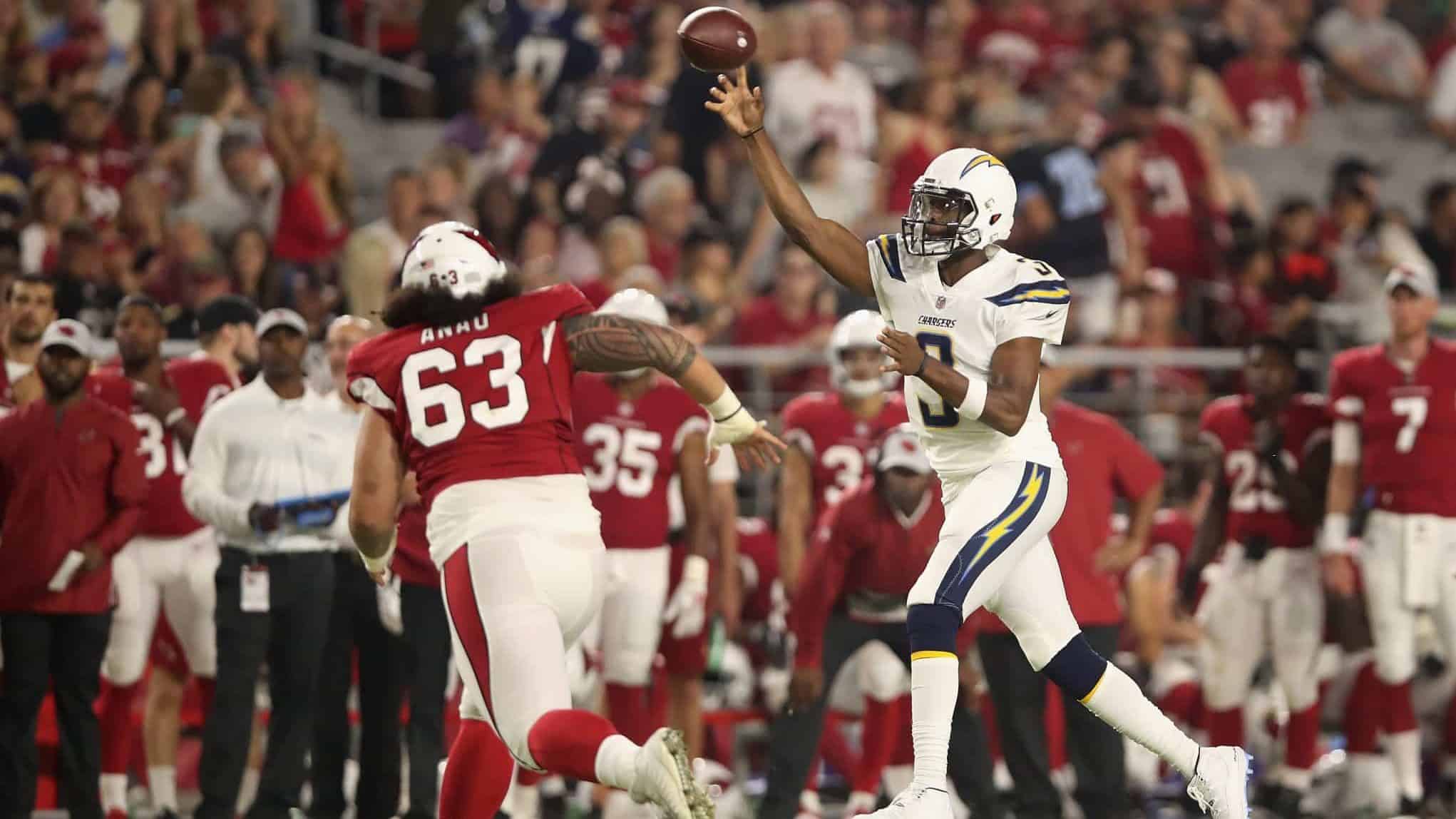 Los Angeles Chargers v Arizona Cardinals