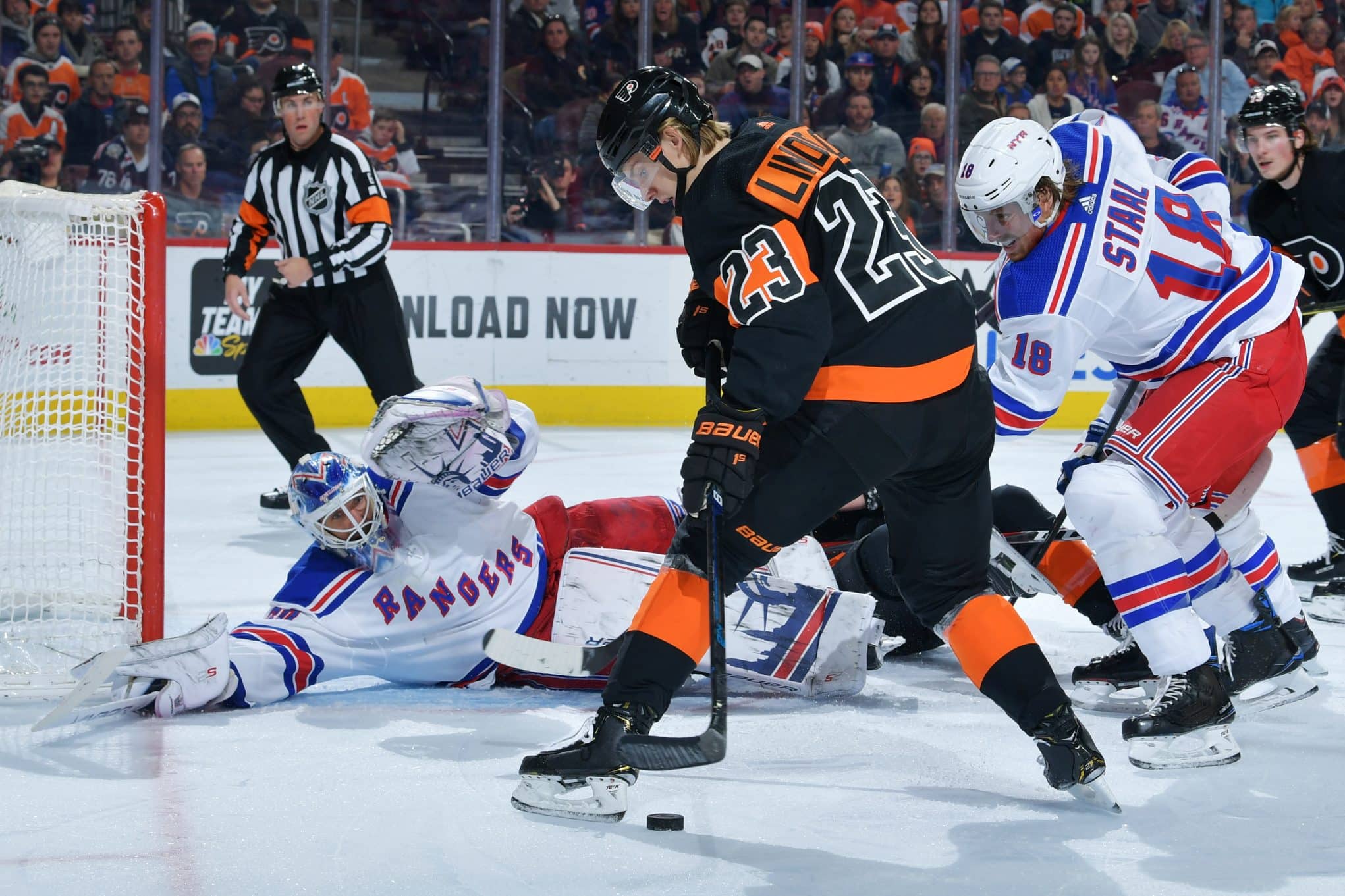 Henrik Lundqvist can't save Rangers