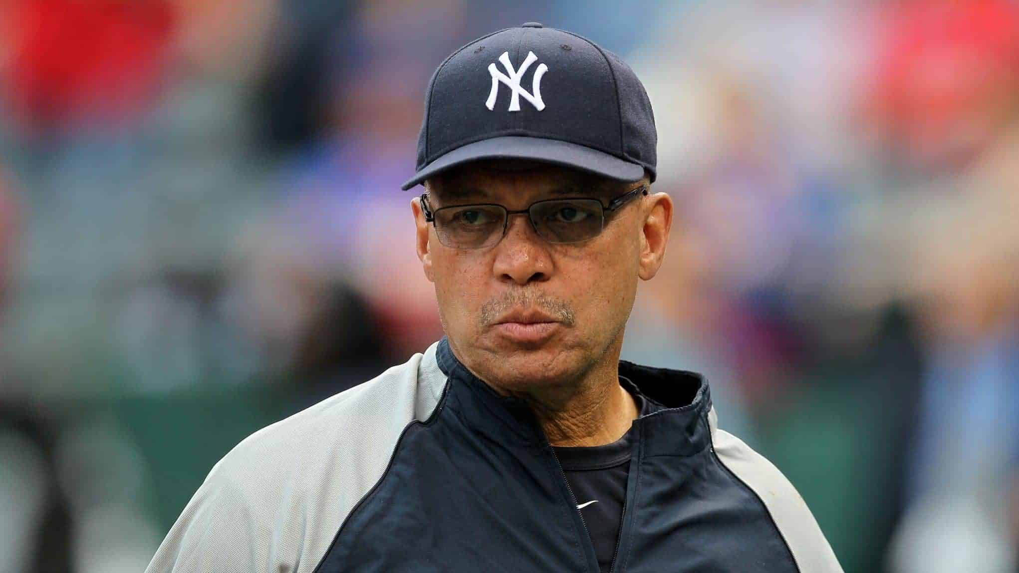 New York Yankees legend Reggie Jackson is introduced at New York