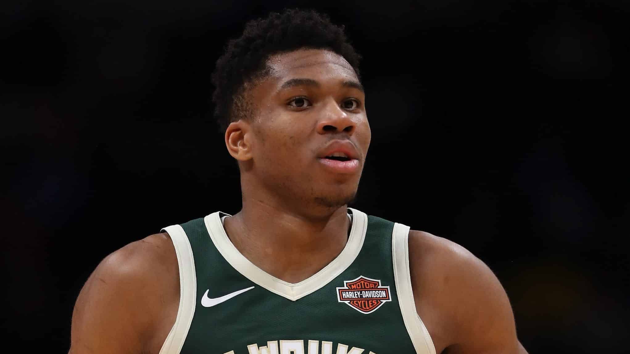 Milwaukee Bucks Giannis Antetokounmpo