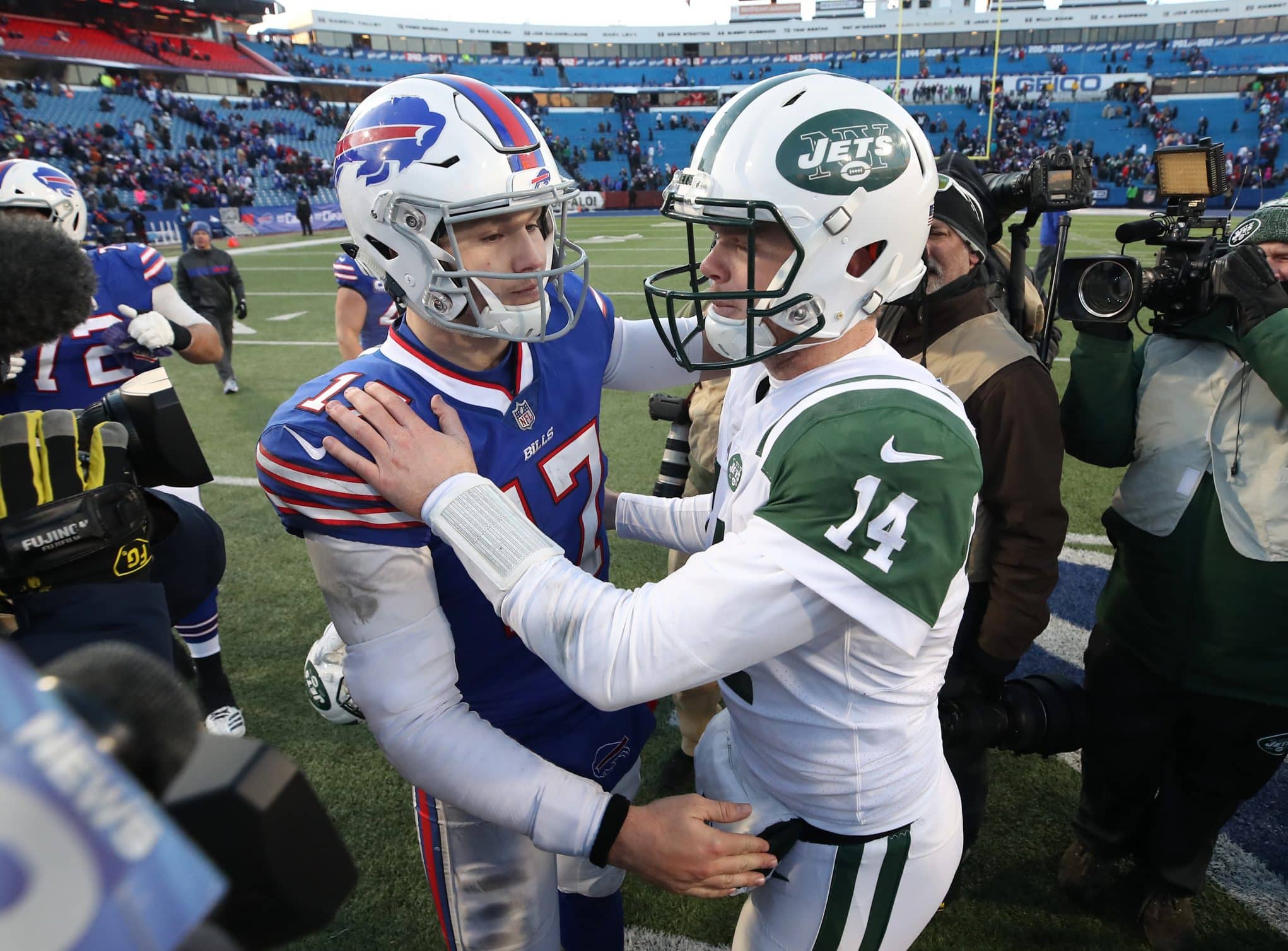 Rodgers' Jets square off against Allen's Bills in Monday night showdown  between AFC East foes, NFL