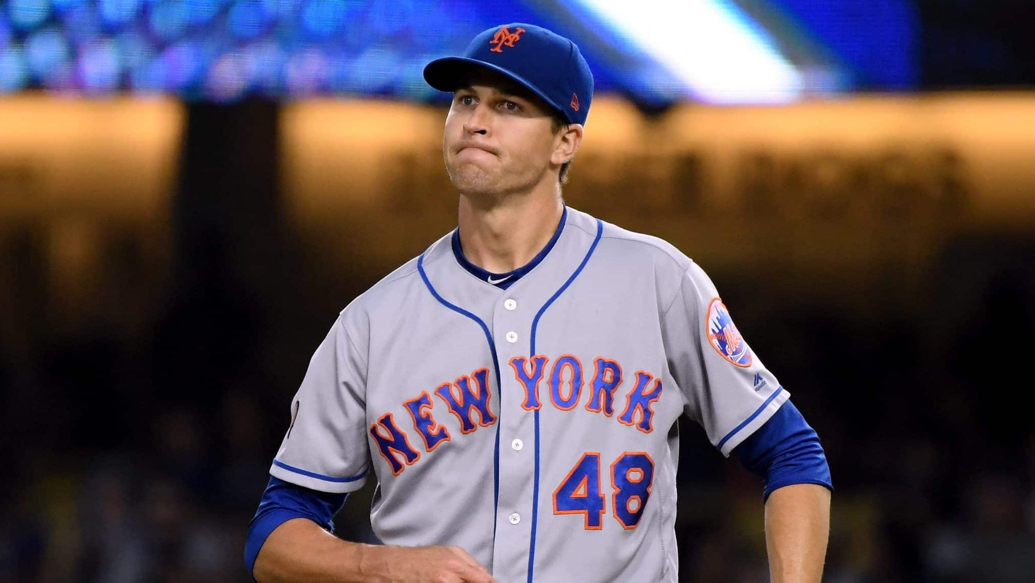 Jacob deGrom, Mets begin uncertain offseason