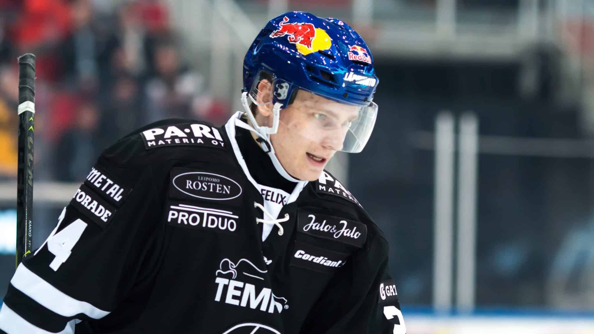 NHL Draft 2019: Rangers select Kaapo Kakko second overall