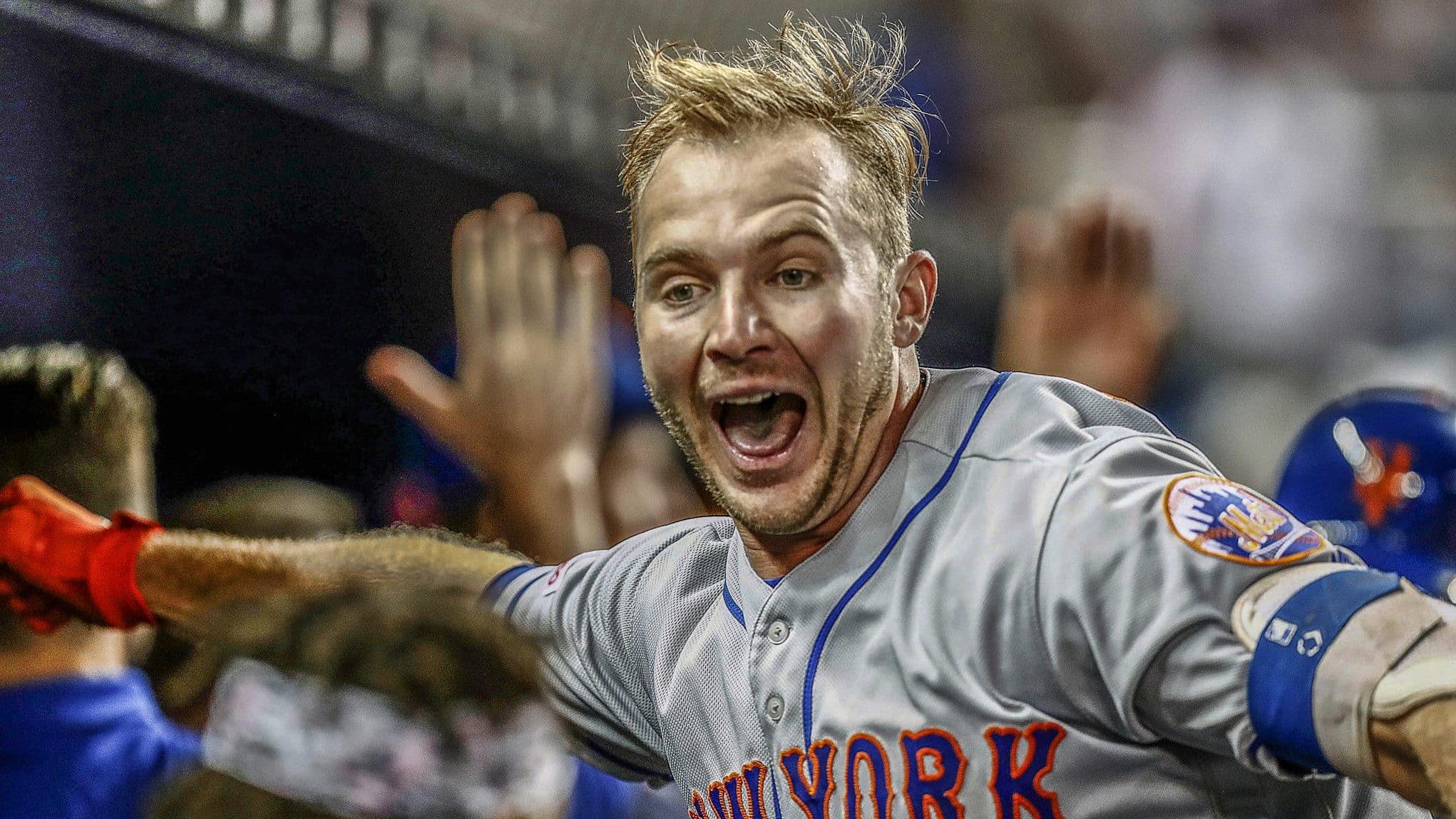 Pete Alonso Shaves Mustache Midway Through Mets Game