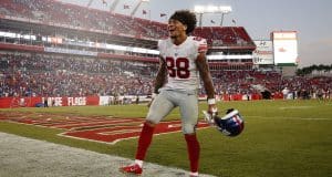 TAMPA, FLORIDA - SEPTEMBER 22: Evan Engram #88 of the New York Giants celebrates after defeating the Tampa Bay Buccaneers 32-31 at Raymond James Stadium on September 22, 2019 in Tampa, Florida.