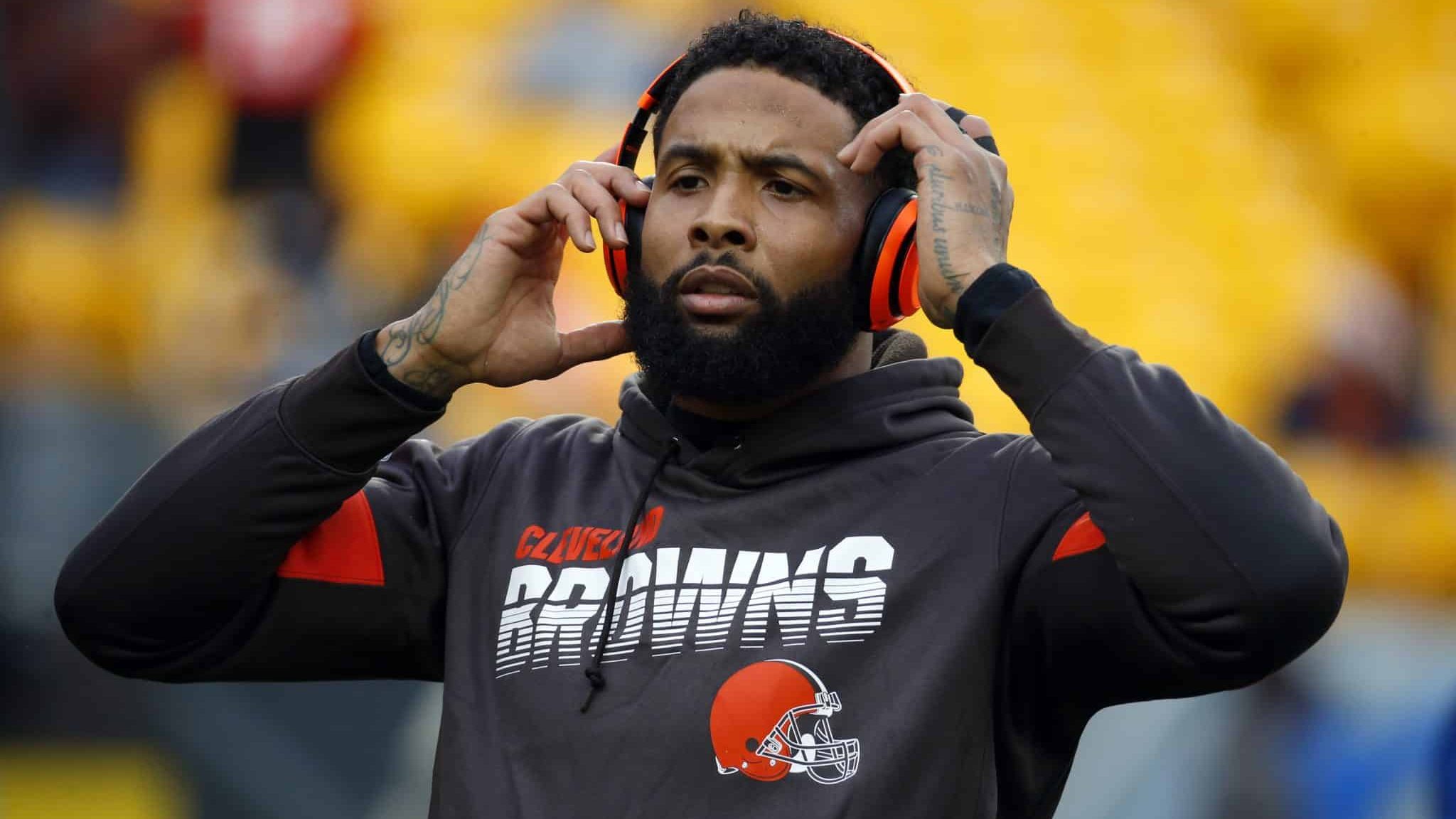PITTSBURGH, PA - DECEMBER 01: Odell Beckham #13 of the Cleveland Browns warms up before the game against the Pittsburgh Steelers on December 1, 2019 at Heinz Field in Pittsburgh, Pennsylvania.