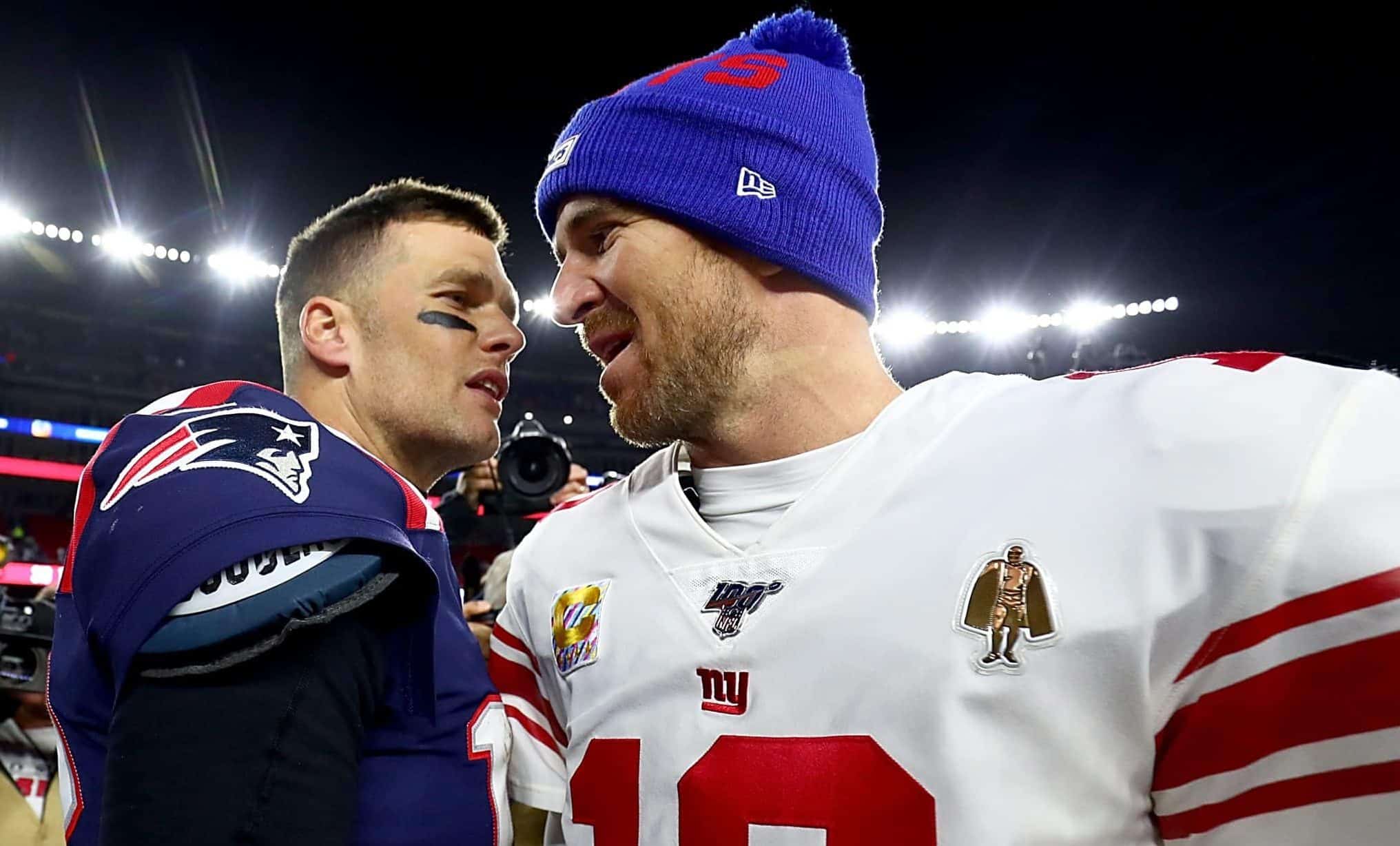 Tom Brady congratulates Eli Manning in unique, hilarious fashion