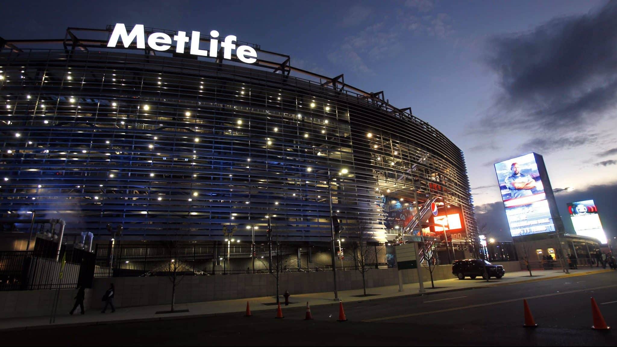 EAST RUTHERFORD, NJ - JANUARY 1: Exterior of MetLife Stadium before the start of the Dallas Cowboys vs New York Giants on January 1, 2012 in East Rutherford, New Jersey.