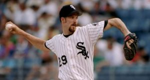 30 Jul 1994: Pitcher Jack McDowell of the Chicago White Sox prepares to throw the ball during a game against the Seattle Mariners at Comiskey Park in Chicago, Illinois. The White Sox won the game 4-2.