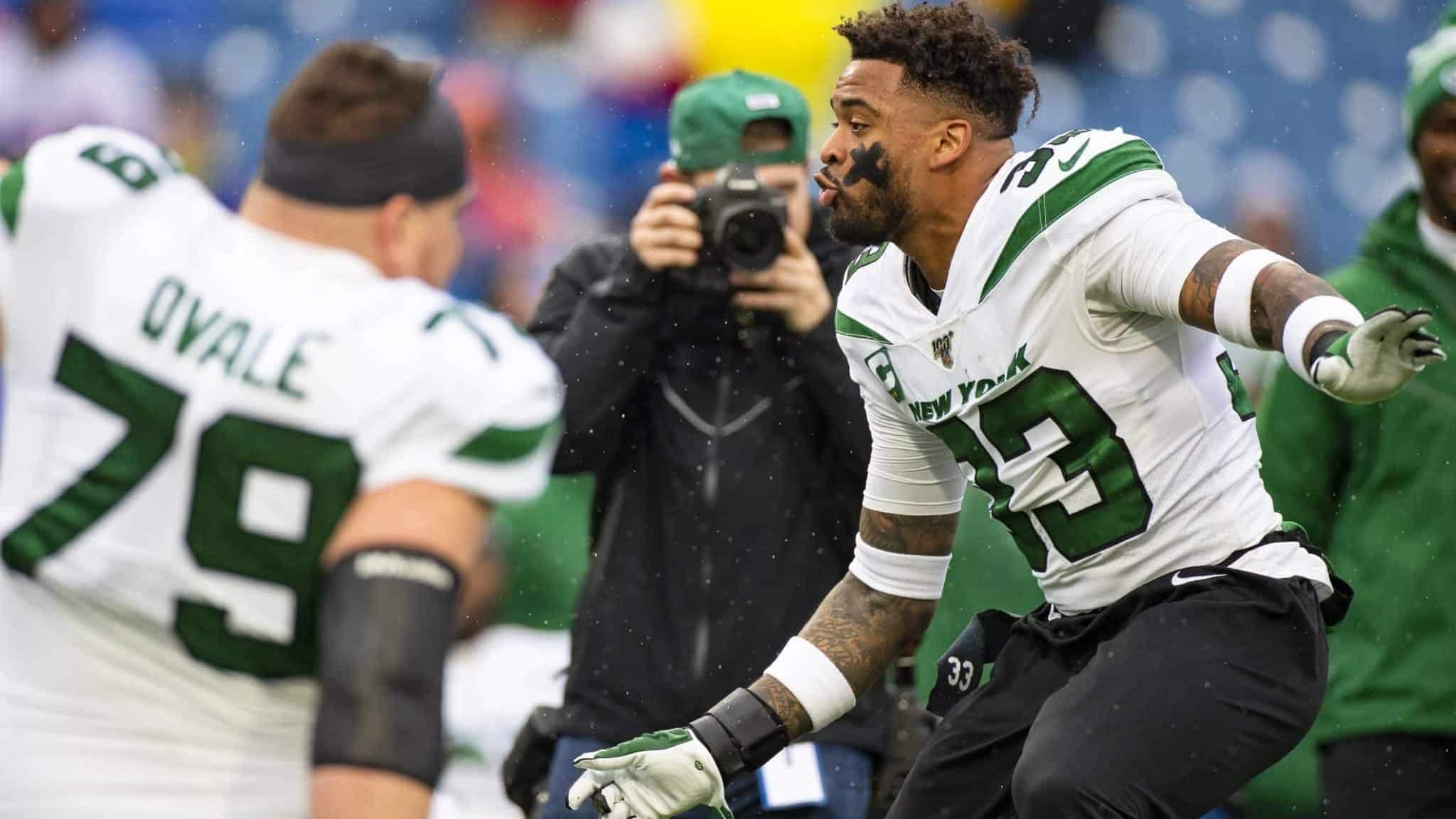 ORCHARD PARK, NY - DECEMBER 29: Jamal Adams #33 of the New York Jets dances to stadium music before the game against the Buffalo Bills at New Era Field on December 29, 2019 in Orchard Park, New York.
