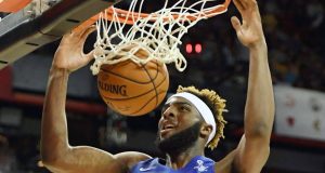 LAS VEGAS, NEVADA - JULY 05: Mitchell Robinson #23 of the New York Knicks dunks against the New Orleans Pelicans during the 2019 NBA Summer League at the Thomas & Mack Center on July 5, 2019 in Las Vegas, Nevada. NOTE TO USER: User expressly acknowledges and agrees that, by downloading and or using this photograph, User is consenting to the terms and conditions of the Getty Images License Agreement.