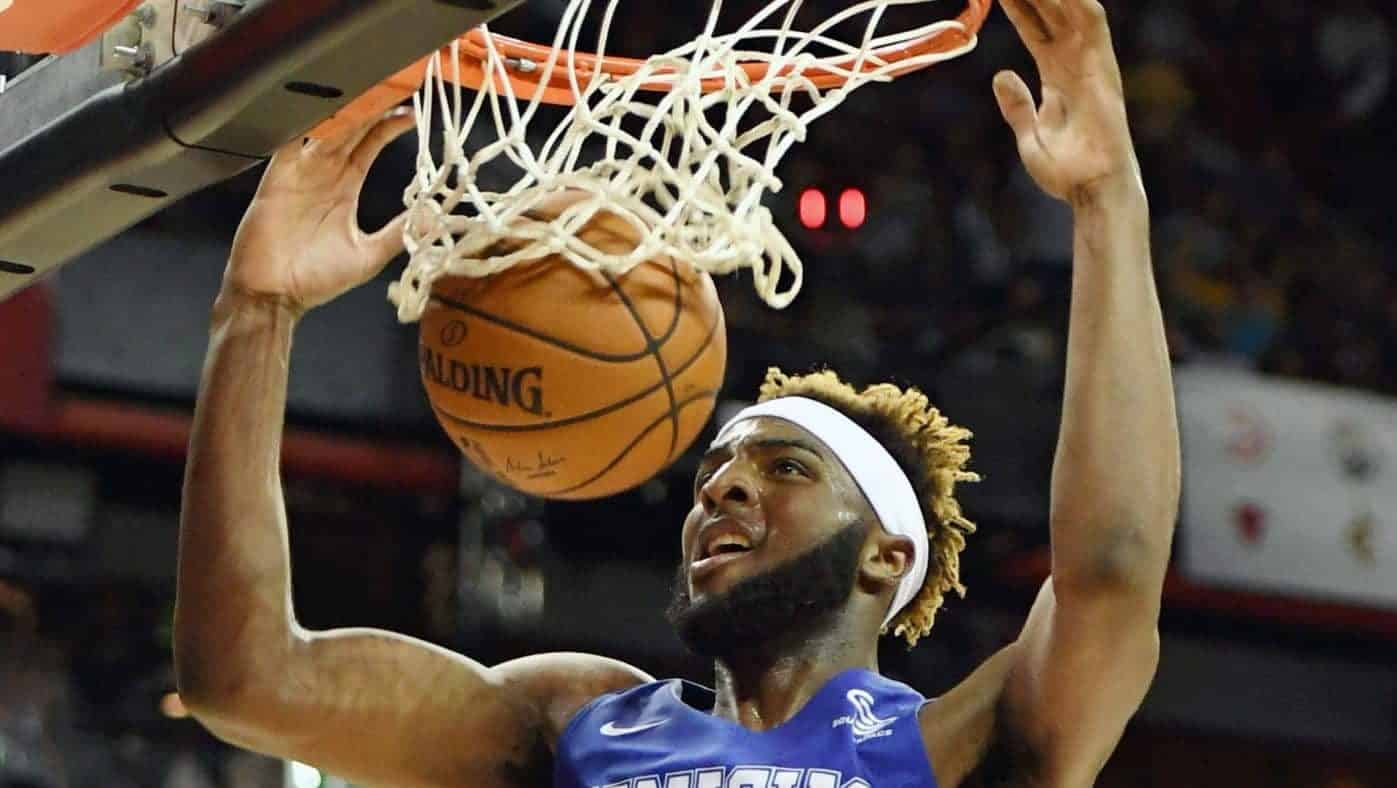 LAS VEGAS, NEVADA - JULY 05: Mitchell Robinson #23 of the New York Knicks dunks against the New Orleans Pelicans during the 2019 NBA Summer League at the Thomas & Mack Center on July 5, 2019 in Las Vegas, Nevada. NOTE TO USER: User expressly acknowledges and agrees that, by downloading and or using this photograph, User is consenting to the terms and conditions of the Getty Images License Agreement.