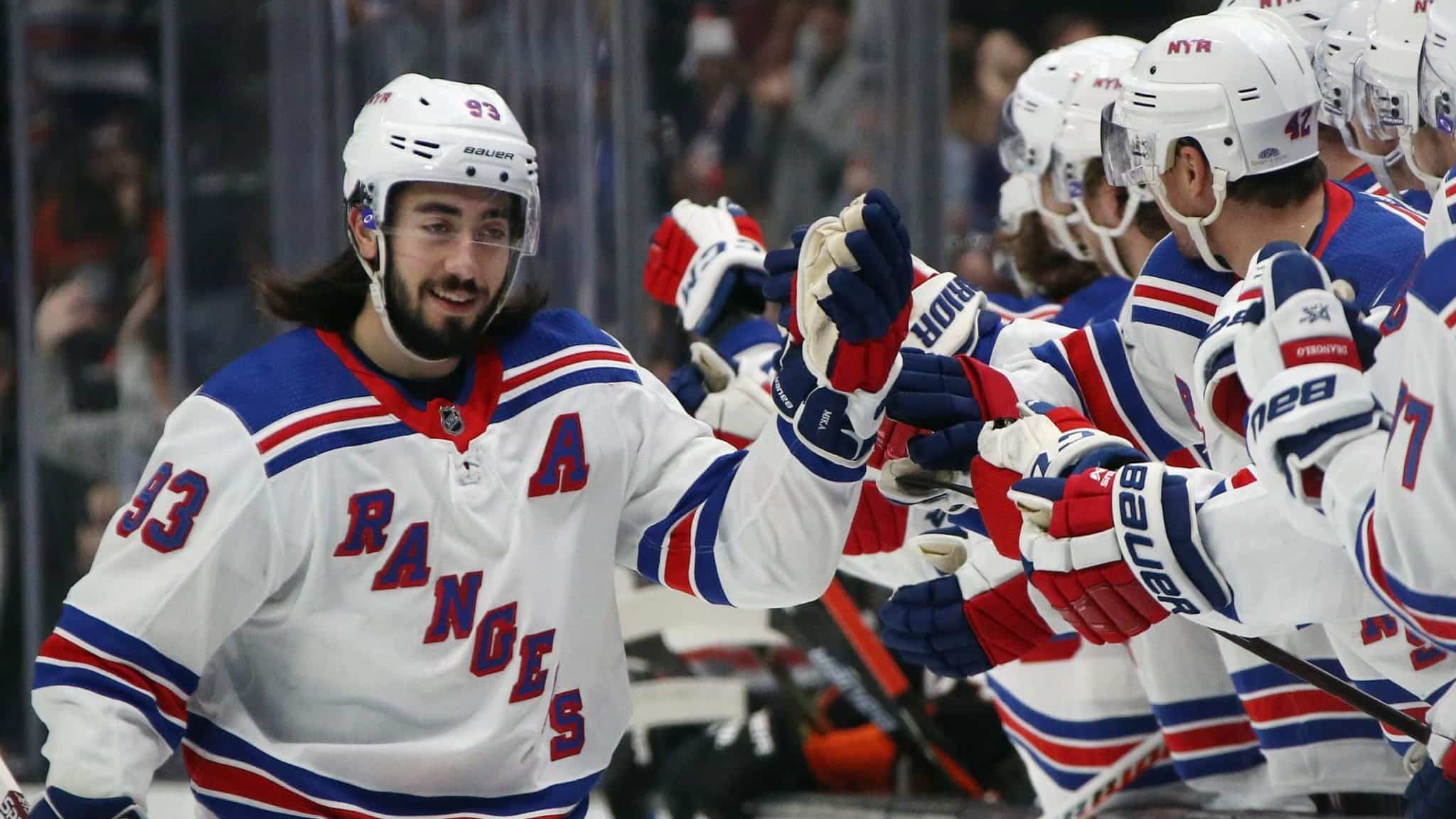 ANAHEIM, CALIFORNIA - DECEMBER 14: Mika Zibanejad #93 of the New York Rangers celebrates his goal at 10 seconds of the first period against John Gibson #36 of the Anaheim Ducks at the Honda Center on December 14, 2019 in Anaheim, California.