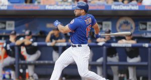 PORT ST. LUCIE, FLORIDA - FEBRUARY 23: Tim Tebow #15 of the New York Mets at bat against the Atlanta Braves during the Grapefruit League spring training game at First Data Field on February 23, 2019 in Port St. Lucie, Florida.
