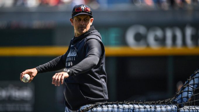 VENICE, FLORIDA - FEBRUARY 28: Manager Aaron Boone #17 of the New York Yankees throws a pitch during batting practice before the spring training game against the Atlanta Braves at Cool Today Park on February 28, 2020 in Venice, Florida.
