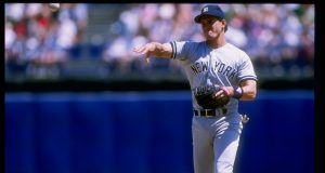 1990: Infielder Steve Sax of the New York Yankees in action during a game.