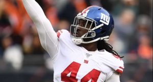 CHICAGO, ILLINOIS - NOVEMBER 24: Markus Golden #44 of the New York Giants celebrates a sack against the Chicago Bears during the first half at Soldier Field on November 24, 2019 in Chicago, Illinois.
